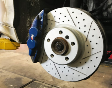 Ikonic-bmw-228i-r1-concept-m-performance-brakes-slotted-drilled-caliper-rotor5